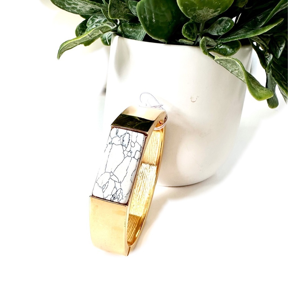 BANANA REPUBLIC polished gold & marble hexagon bangle NWT